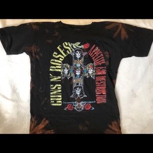 Guns N Roses band t-shirt!